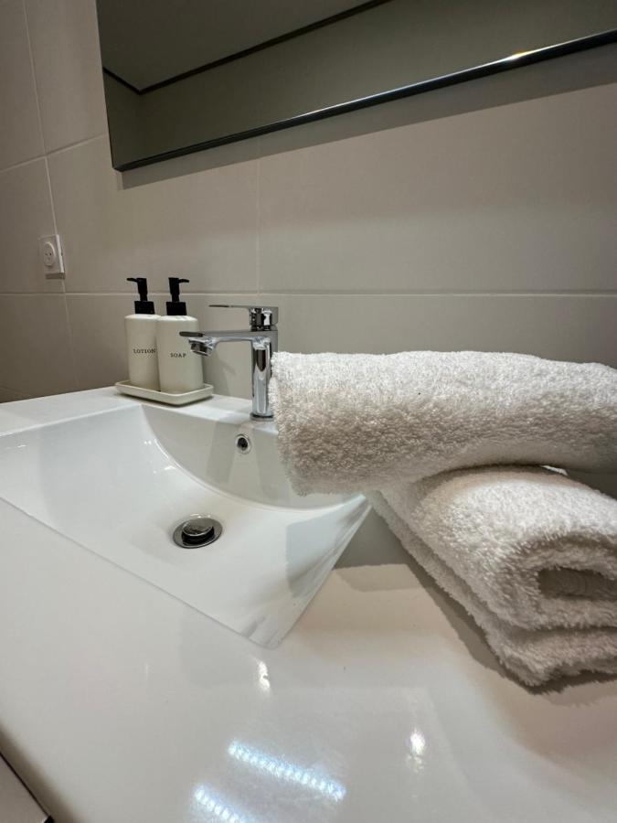 Mysuite Bourgoin Esterno foto